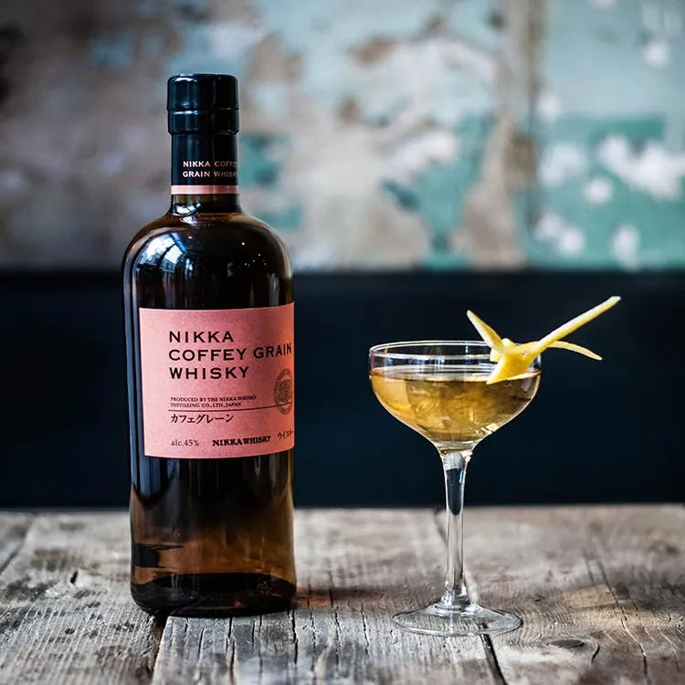 nikka-coffey-grain-whisky-cocktail-le-comptoir-de-corinne-be.webp