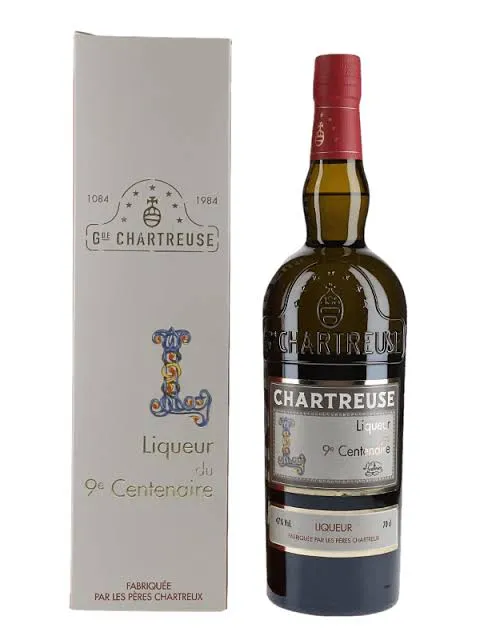 Chartreuse « Liqueur du 9ᵉ Centenaire » 47% 70cl — Liqueur des Pères Chartreux aux 130 Plantes